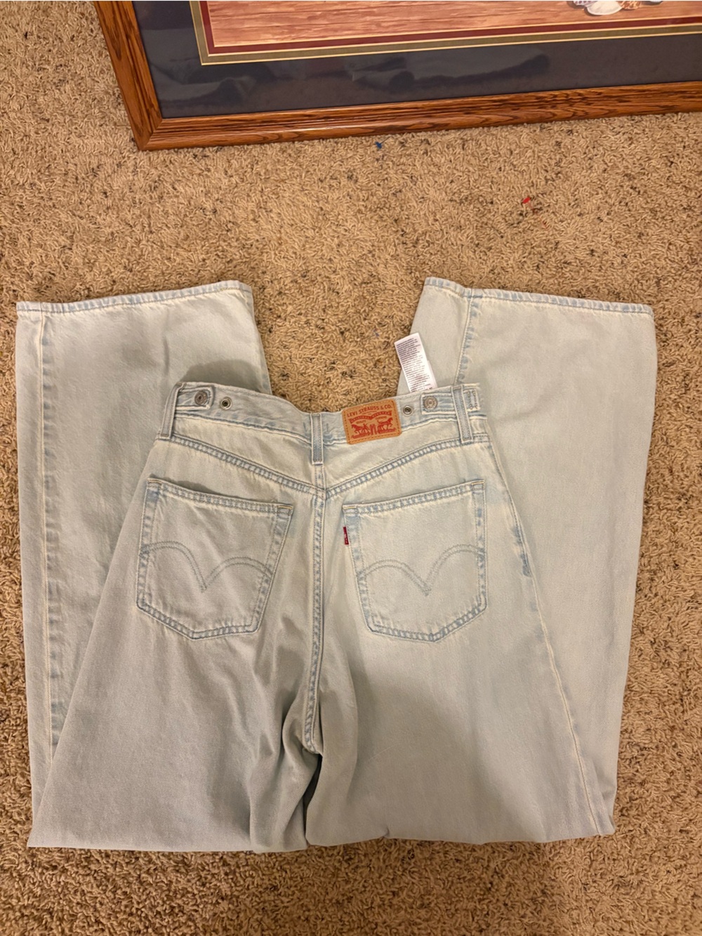 Cinch Waist Levi's Light Blue High-Rise Wide Leg Jeans - Picture 2 of 3